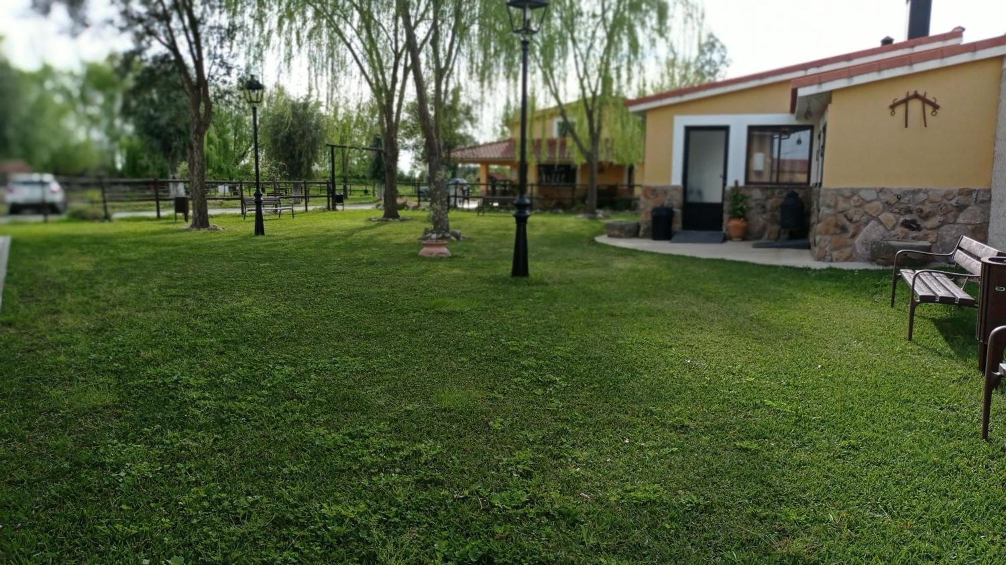 La Posada Hipica Rosalejo  Exterior photo